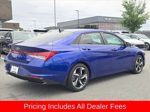 Certified 2023 Hyundai Elantra Limited FWD image 3