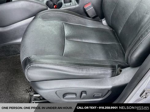 Used 2018 Nissan Rogue SL FWD image 20