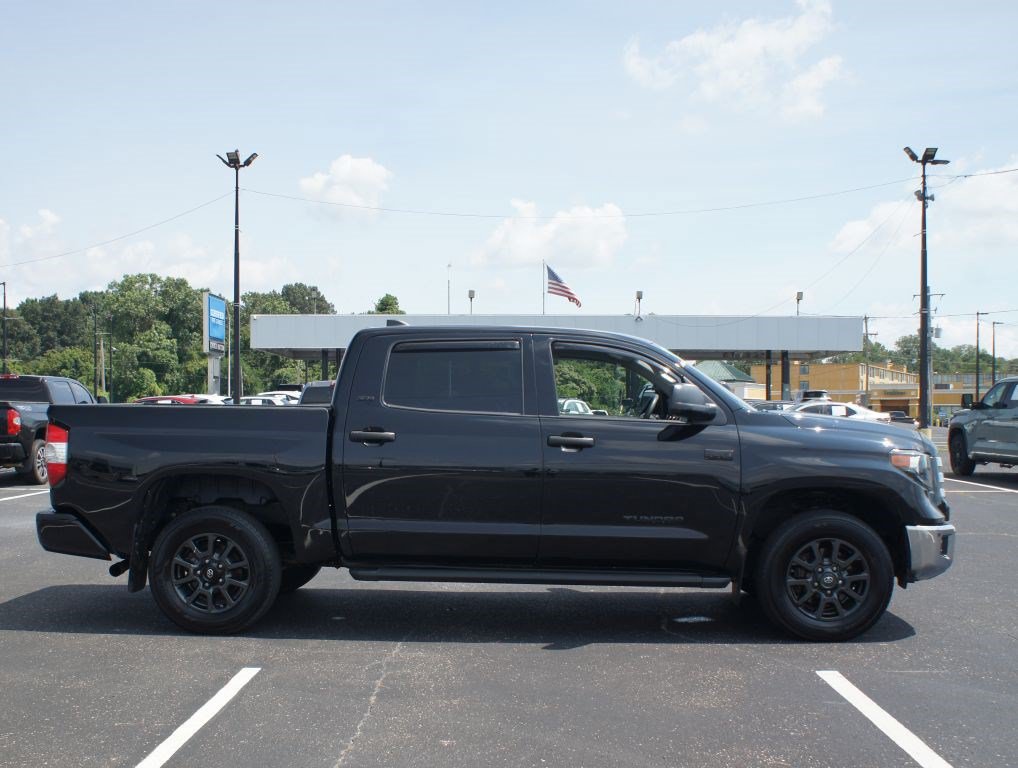 Used 2021 Toyota Tundra SR5 w/ Trail Edition AWD/4WD image 20