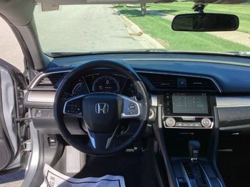 Used 2017 Honda Civic EX image 12