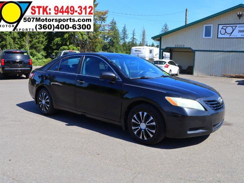 Used 2009 Toyota Camry XLE FWD image 10