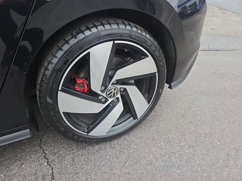 Used 2023 Volkswagen GTI SE image 11