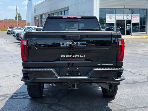 Used 2026 GMC Sierra 2500 Denali Ultimate w/ Max Trailering Package AWD/4WD image 5