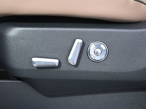Used 2026 Lincoln Navigator Black Label AWD/4WD image 14