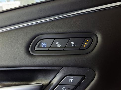 Used 2023 Cadillac Escalade Sport Platinum w/ LPO, ONYX Package image 17