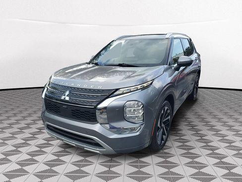 Used 2022 Mitsubishi Outlander SEL AWD/4WD image 3