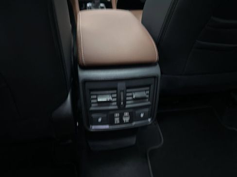 Used 2025 Subaru Forester Touring image 23
