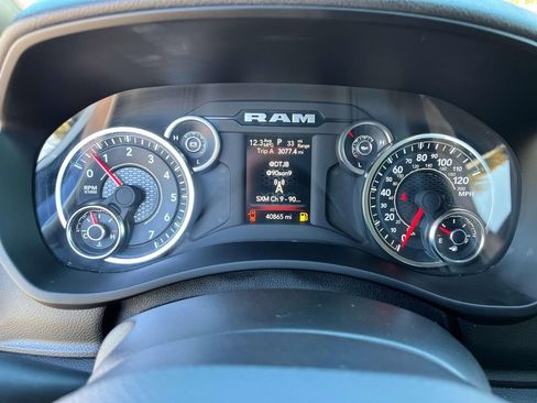 Used 2024 RAM 2500 Big Horn image 36