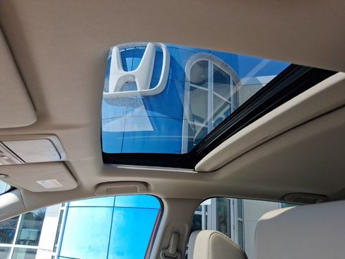 Certified 2018 Honda CR-V Touring image 18