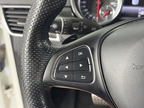 Used 2018 Mercedes-Benz GLE 43 AMG 4MATIC image 32