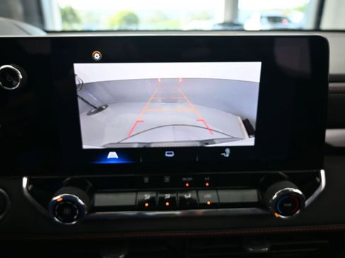 Used 2023 Chevrolet Colorado Z71 image 20