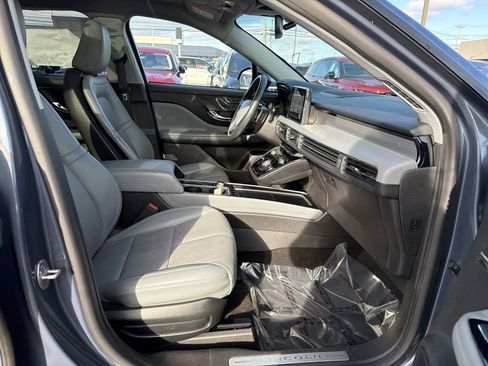 Certified 2022 Lincoln Corsair AWD w/ Premium Package image 15