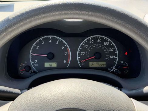 Used 2010 Toyota Corolla LE FWD image 6