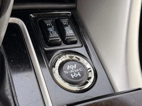 Used 2018 Mitsubishi Eclipse Cross AWD image 23