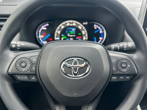 New 2025 Toyota RAV4 XLE image 20