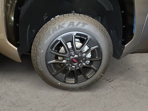 New 2026 Toyota Tundra 1794 Edition AWD/4WD image 14