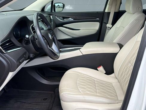 Used 2023 Buick Enclave Avenir w/ Avenir Technology Package AWD/4WD image 5