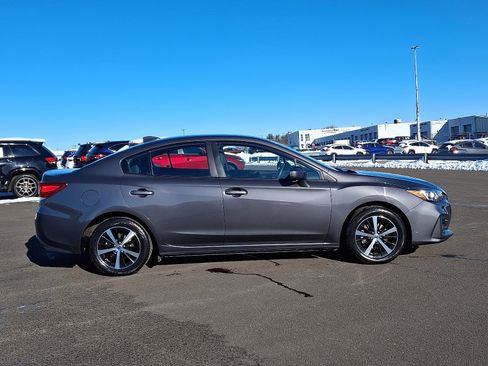Used 2019 Subaru Impreza 2.0i Premium image 7