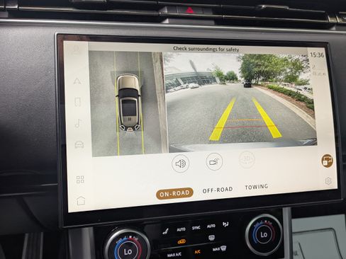 Used 2023 Land Rover Range Rover SE AWD/4WD image 20