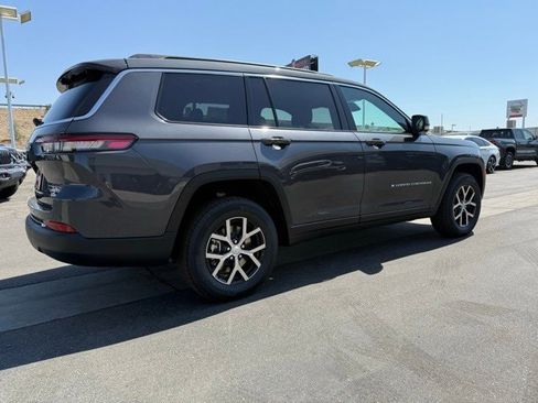 New 2025 Jeep Grand Cherokee L Limited w/ Luxury Tech Group II image 6