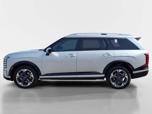 New 2026 Hyundai Palisade Limited FWD image 3