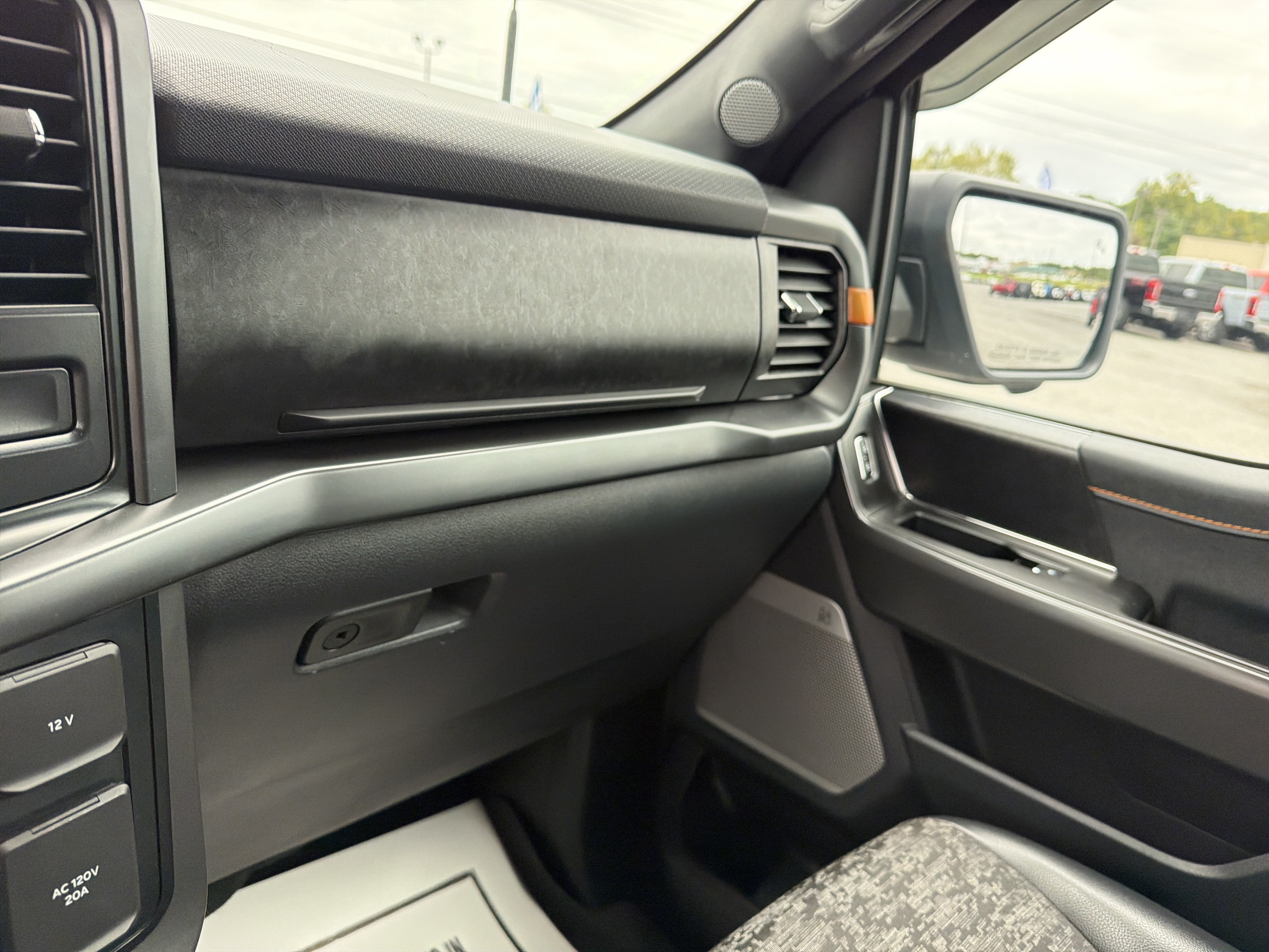 Used 2024 Ford F150 Tremor AWD/4WD image 24