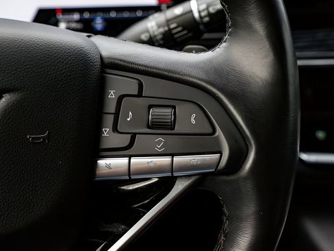 Used 2021 Cadillac Escalade ESV Sport w/ Driver Assist Tech Package image 13