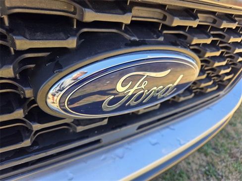 Used 2019 Ford Ranger XLT w/ Equipment Group 301A Mid image 16