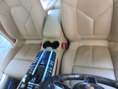 Used 2017 Porsche Macan S AWD/4WD image 15