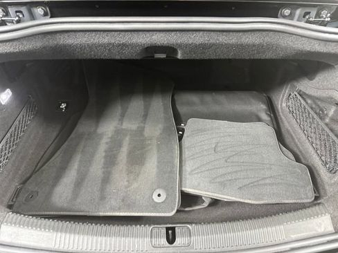 Used 2022 Audi A5 2.0T Premium image 26