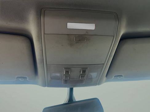 Used 2018 Volkswagen Atlas SE AWD/4WD image 17