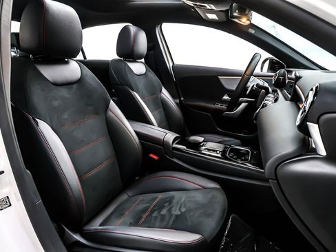 Used 2022 Mercedes-Benz A 220 image 7