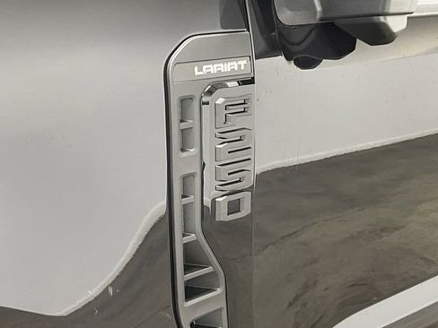 New 2024 Ford F250 Lariat w/ Lariat Ultimate Package image 33