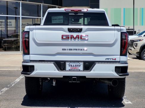 New 2026 GMC Sierra 2500 AT4 w/ AT4 Premium Plus Package AWD/4WD image 6
