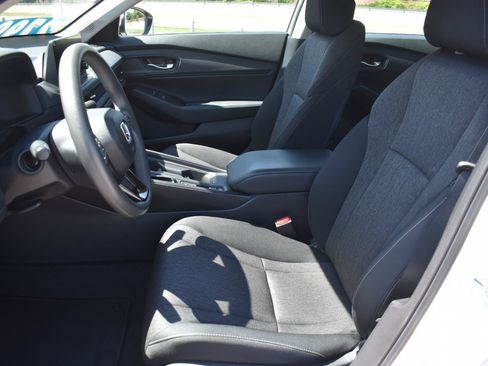 Used 2024 Honda Accord EX image 23