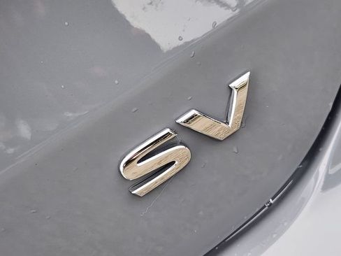 Used 2024 Nissan Kicks SV FWD image 12
