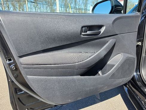 Used 2024 Toyota Corolla LE w/ LE Convenience Package image 19