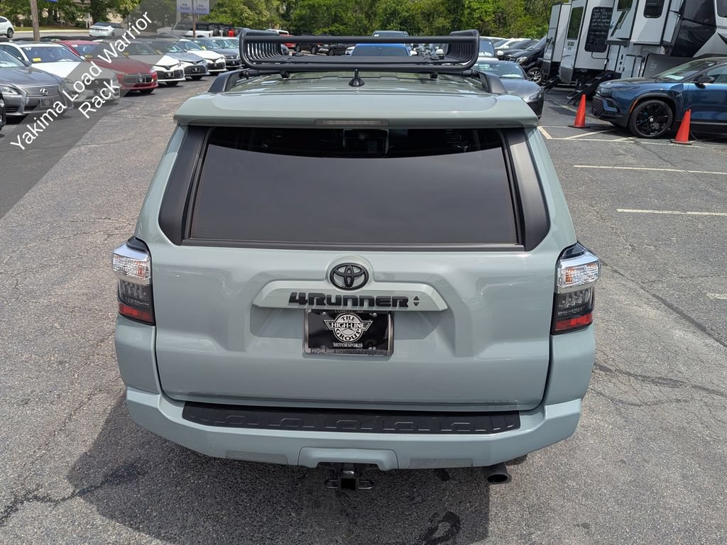 Used 2022 Toyota 4Runner Trail Special Edition AWD/4WD image 9