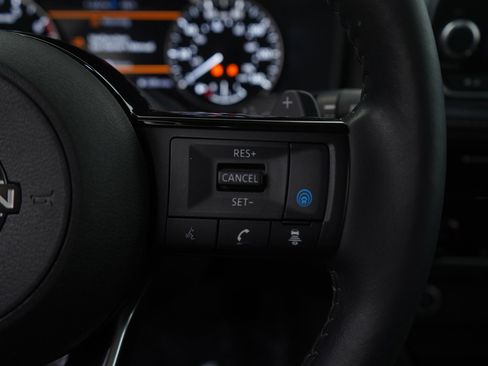 Used 2023 Nissan Rogue SV w/ SV Premium Package image 18