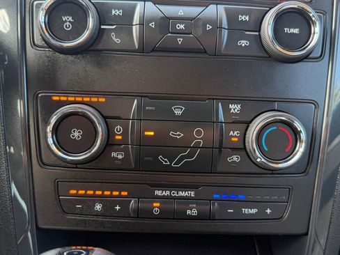 Used 2018 Ford Explorer 4WD image 33