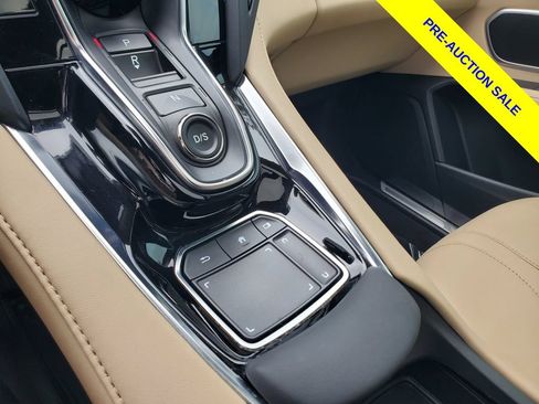 Used 2024 Acura RDX SH-AWD image 33