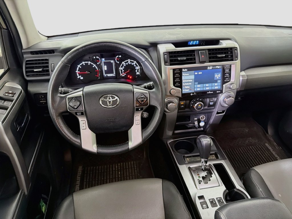 Used 2021 Toyota 4Runner SR5 Premium w/ Moonroof Package AWD/4WD image 26