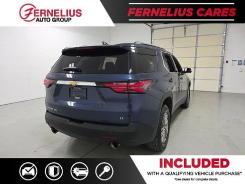 Used 2023 Chevrolet Traverse LT image 4