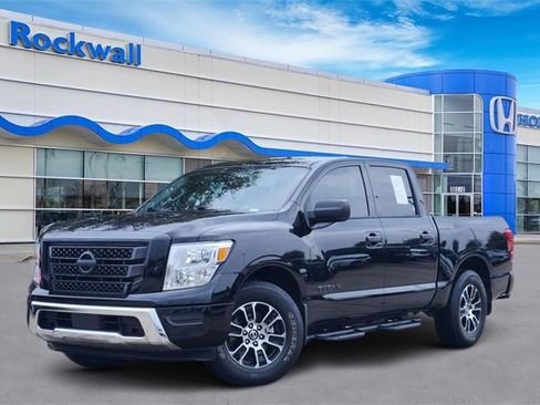 Used 2022 Nissan Titan SV w/ Accessory Utility Package image 1