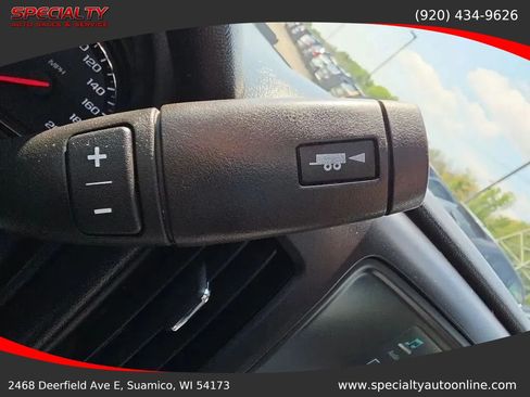 Used 2018 Chevrolet Silverado 1500 Custom w/ Custom Convenience Package AWD/4WD image 13