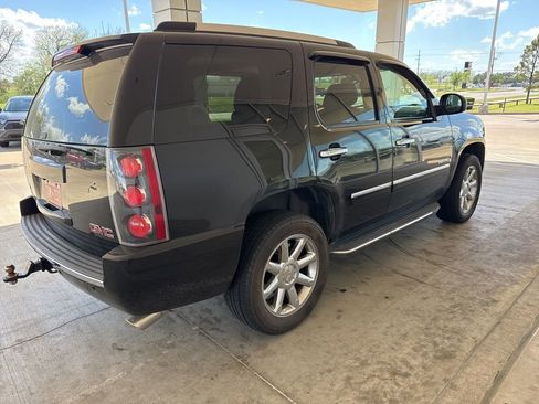 Used 2012 GMC Yukon Denali image 5