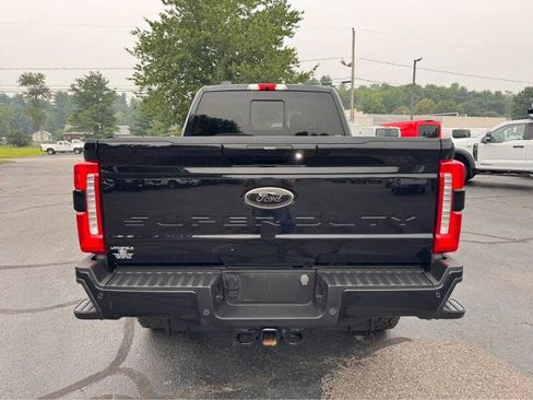 Certified 2024 Ford F350 XLT w/ Black Appearance Package AWD/4WD image 4