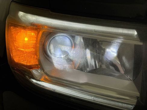 Used 2017 GMC Canyon SLE w/ SLE Convenience Package image 33