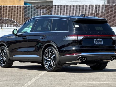 New 2025 Lincoln Aviator Reserve w/ Equipment Group 201A image 5