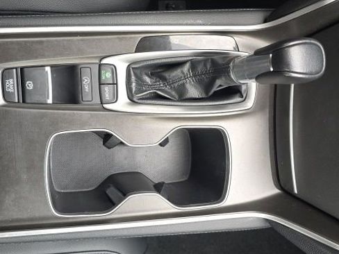 Used 2022 Honda Accord Sport Special Edition image 17